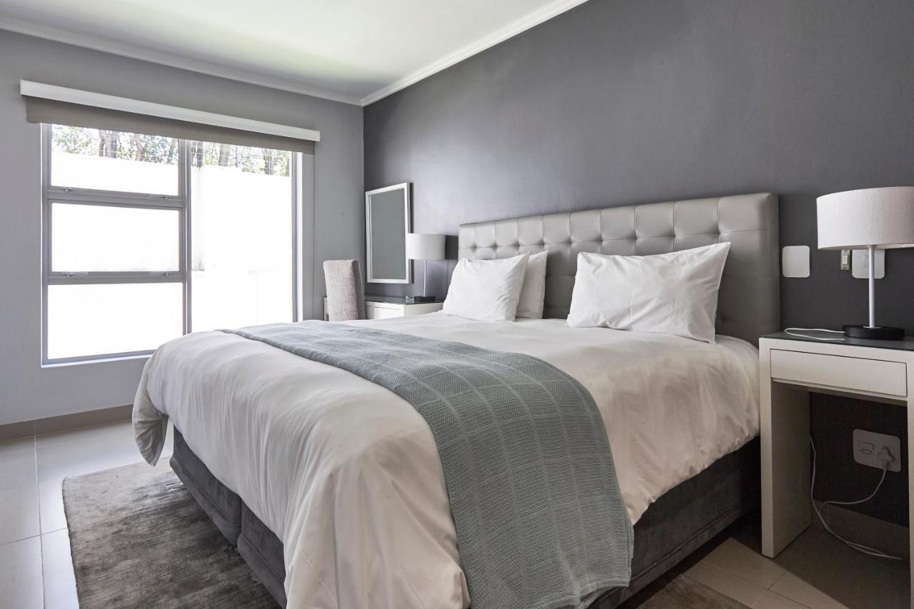 The Residency Hurlingham Johannesburg Ngoại thất bức ảnh